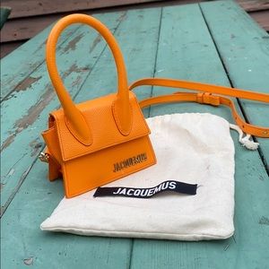 JACQUEMUS LE CHIQUITO GRAINED LEATHER BAG